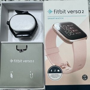 013 Fitbit Versa 2 Health Fitness Smartwatch | Black IOP | Charger
